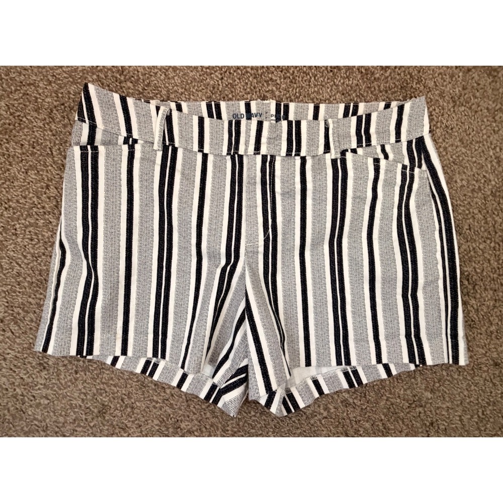Old Navy Pixie Shorts Womens 10 Black White Striped Mid Rise Stretch Cotton